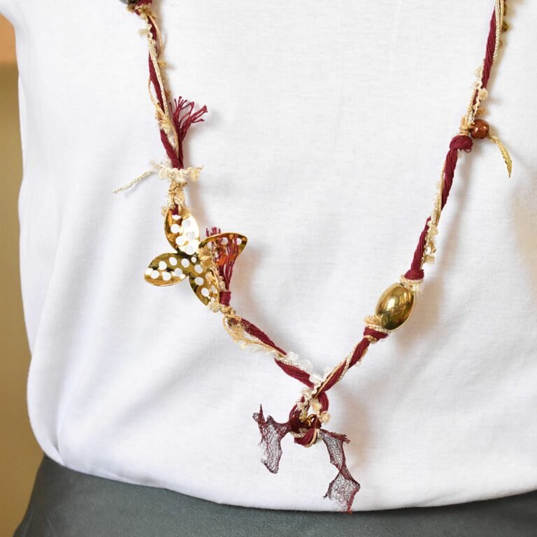 Χειροποίητο μακρύ κολιέ Gold Butterfly - Image 3