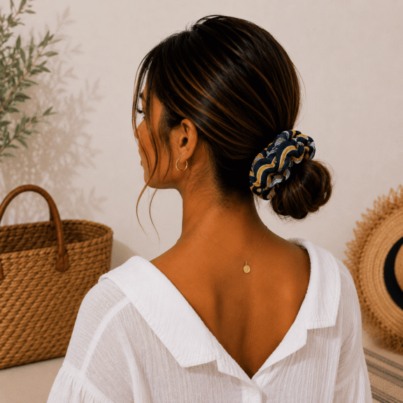 Υφασμάτινο Scrunchie Indigo Flow