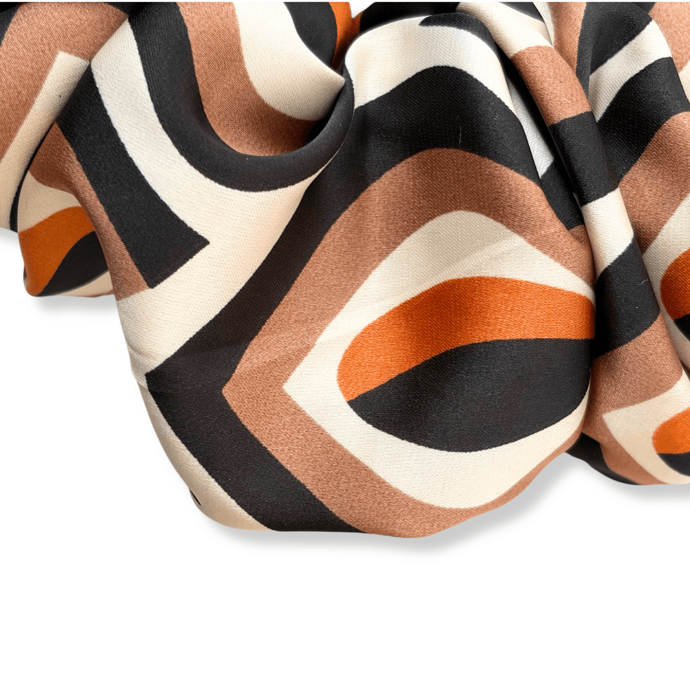 Υφασμάτινο Scrunchie Mocha Maze - Image 4